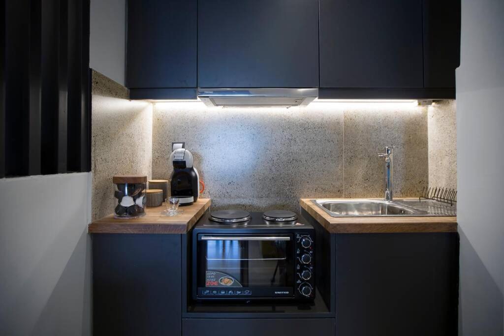 City Center Modern Renovated Apartment Atene Esterno foto